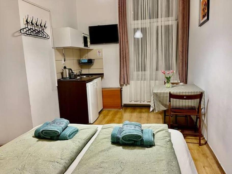 A13 Parliament Sunflower Cozy Apartment ブダペスト エクステリア 写真
