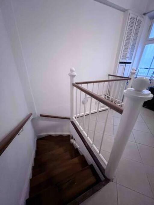 A13 Parliament Sunflower Cozy Apartment ブダペスト エクステリア 写真